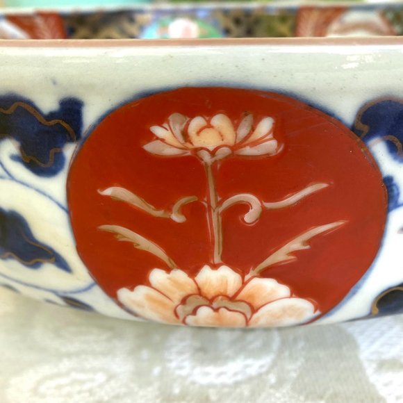 Antique Japanese Imari Porcelain Footed Rice Serving Bowl- Hand Painted-Set of 2 - Picture 10 of 12